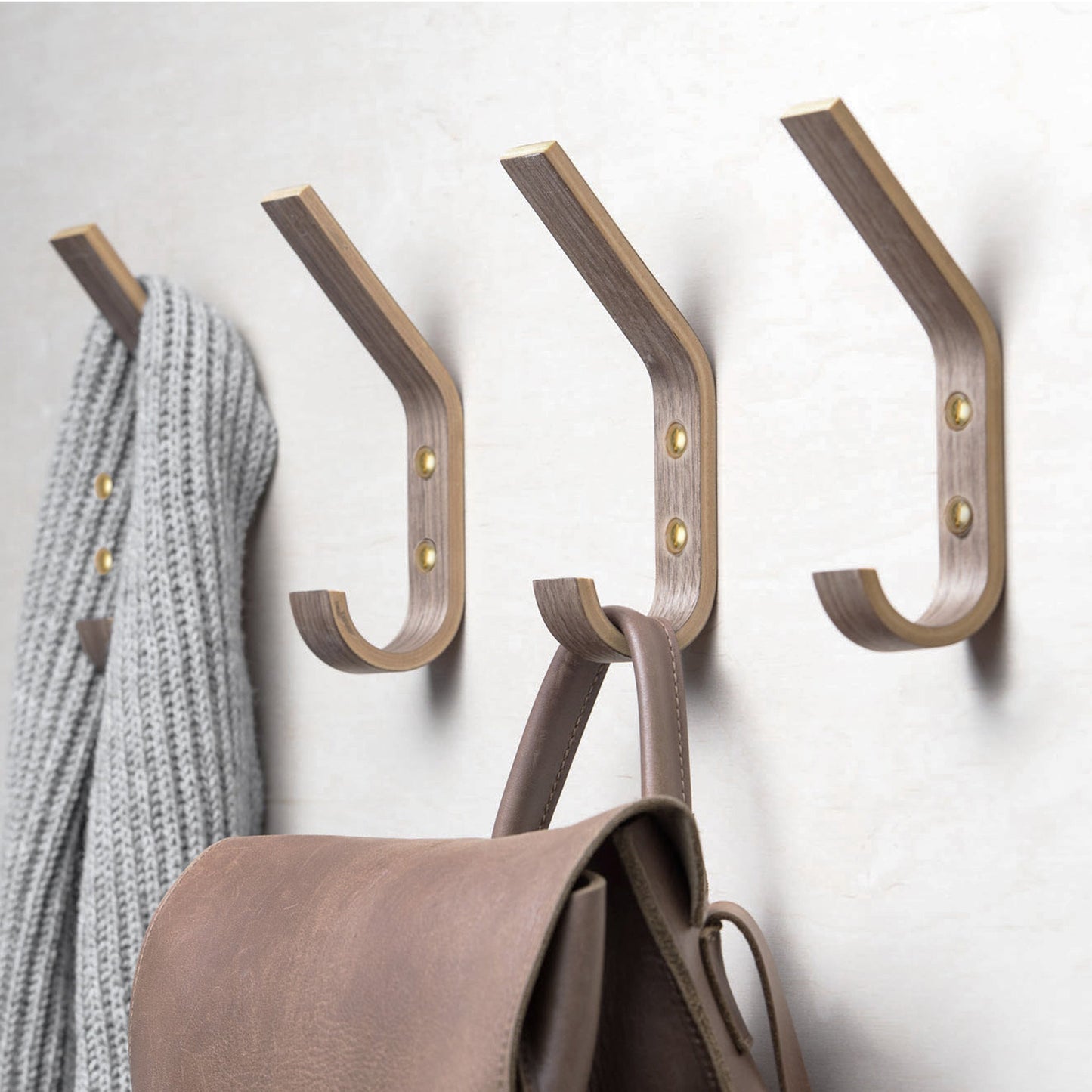 Set of 4 Wooden Wall Hooks, 5 Colors-3